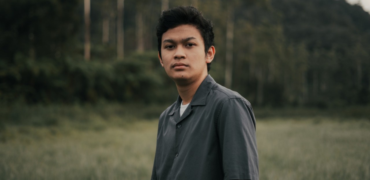 PERASAAN YANG MUNCUL DAN HARUS DIPENDAM UNGKAP EMIR DALAM SINGLE NYA ...